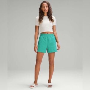 Lululemon Relaxed woven Stretch Fit High Rise Shorts